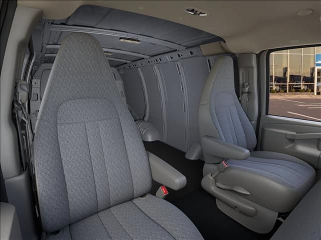2026 Chevrolet Express Cargo Work Van - Photo 16