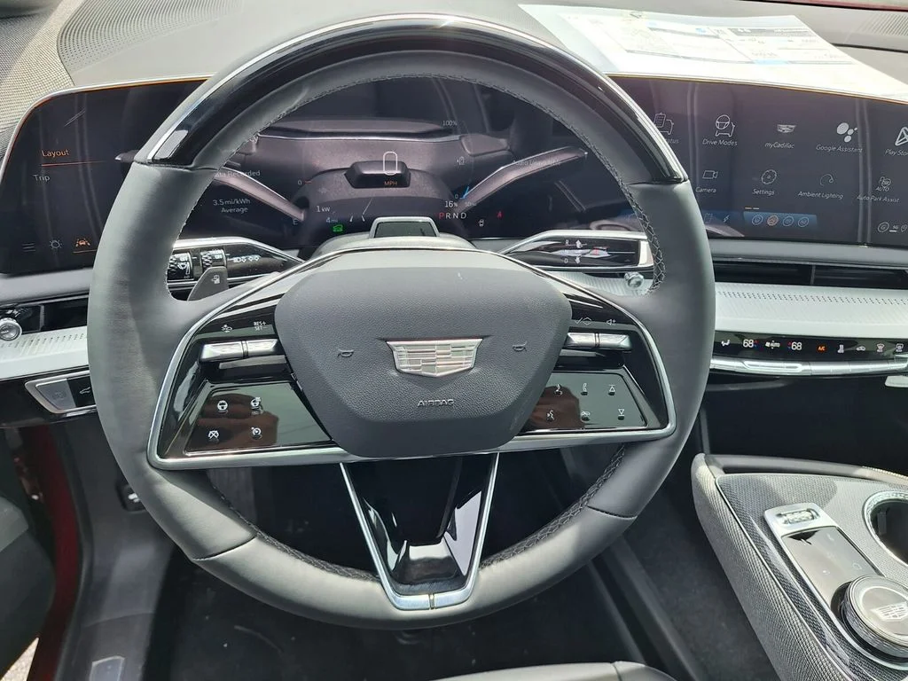 2026 Cadillac OPTIQ Sport - Photo 15