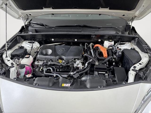 Certified Used 2021 BLIZZARD PEARL Toyota  image 11