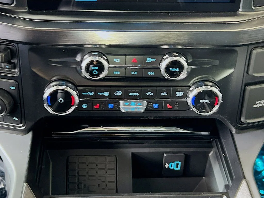 New 2026 Argon Blue Metallic Ford Lariat image 9