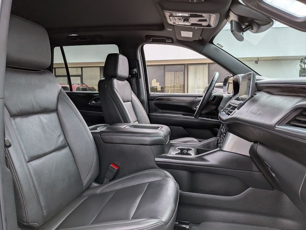 Used 2024 Black Chevrolet LT image 31