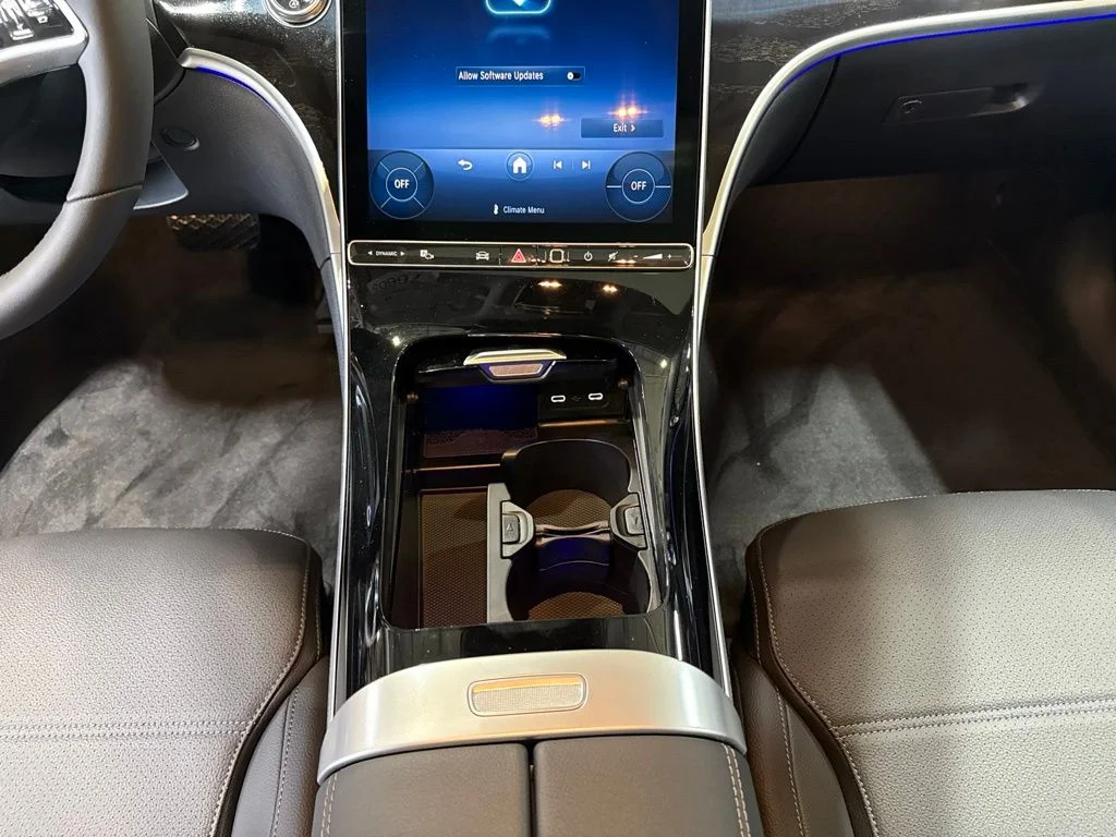New 2026 Selenite Grey Metallic Mercedes-Benz C 300 image 58