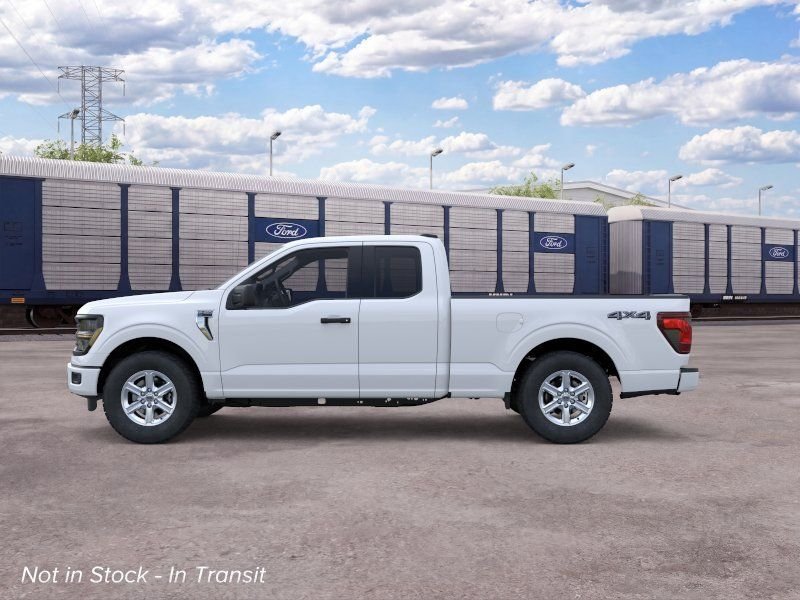 New 2026 Oxford White Ford XLT image 3