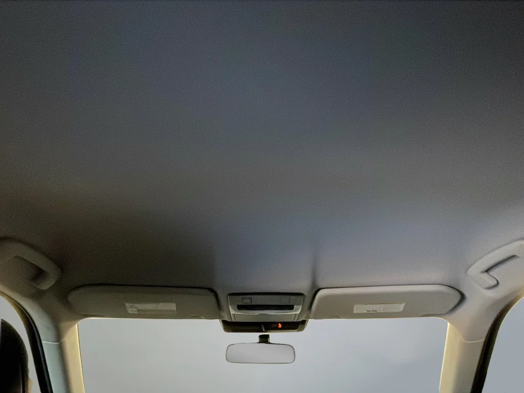 Used 2024 Gray Mitsubishi SE image 19