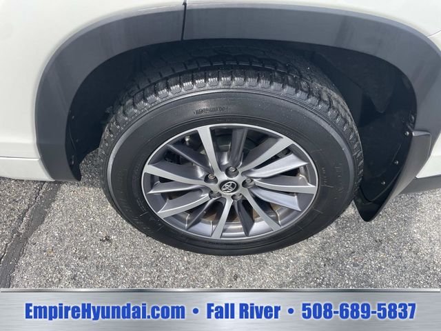 2017 Toyota Highlander XLE - Photo 14