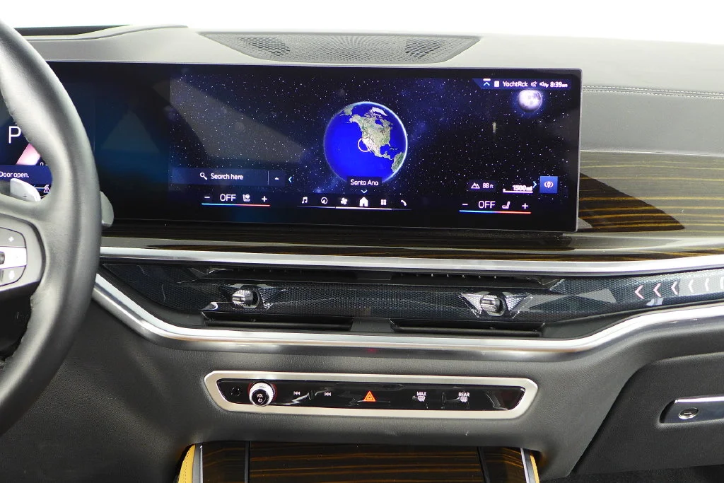 Used 2026 Blue BMW xDrive40i image 26