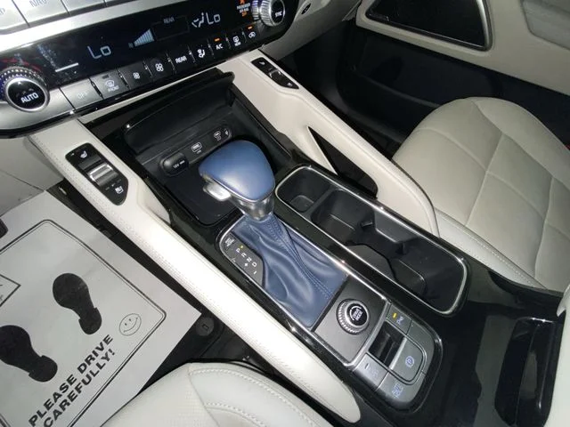 Used 2024 Black Kia EX image 20