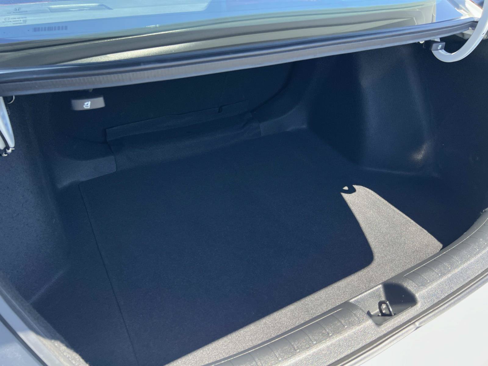 2025 Honda Civic Sport - Photo 21
