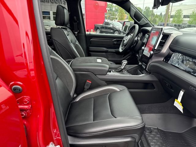 New 2026 Molten Red Pearl-Coat Exterior Paint RAM RHO image 9