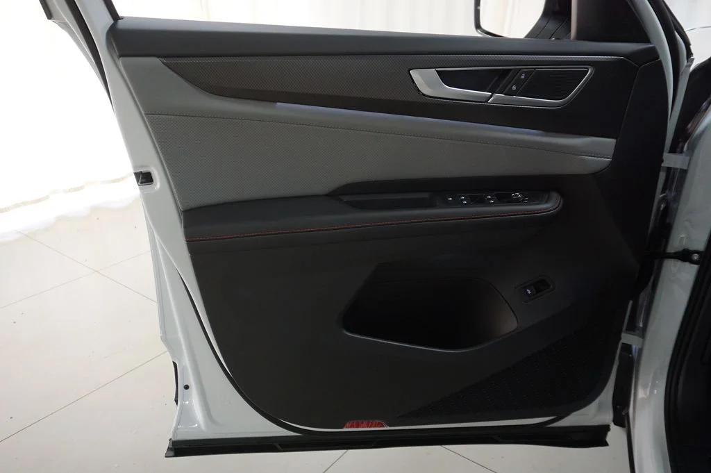 New 2026 Opal White Volkswagen 2.0T Peak Edition image 26