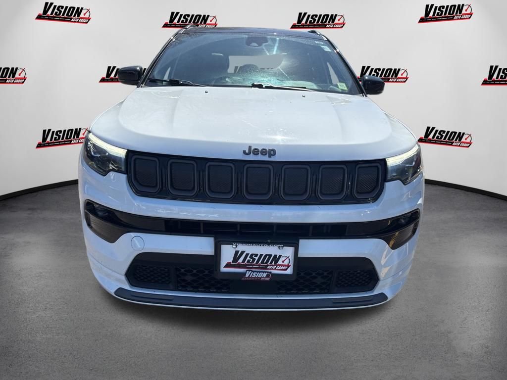 Used 2022 White Jeep High Altitude image 2