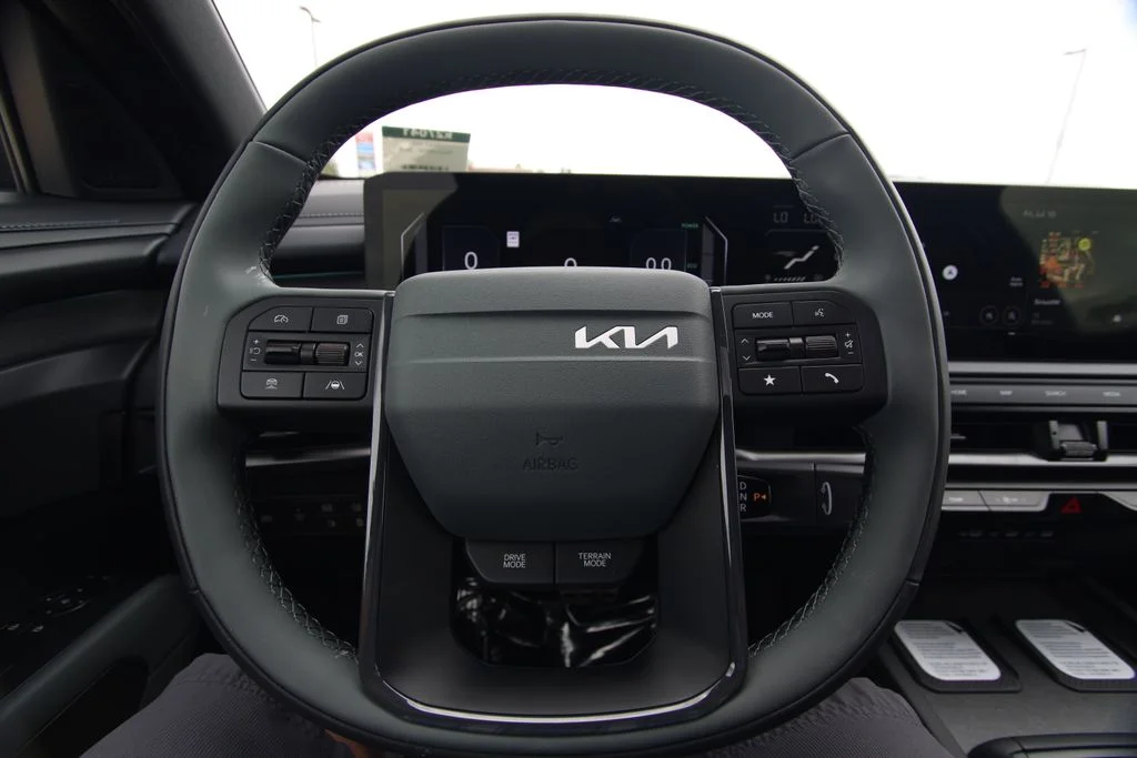 New 2027 Black Kia X-Line SX image 20