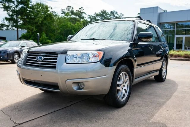Used 2006 Obsidian Black/Steel Gray Subaru 2.5 X L.L. Bean Edition image 11