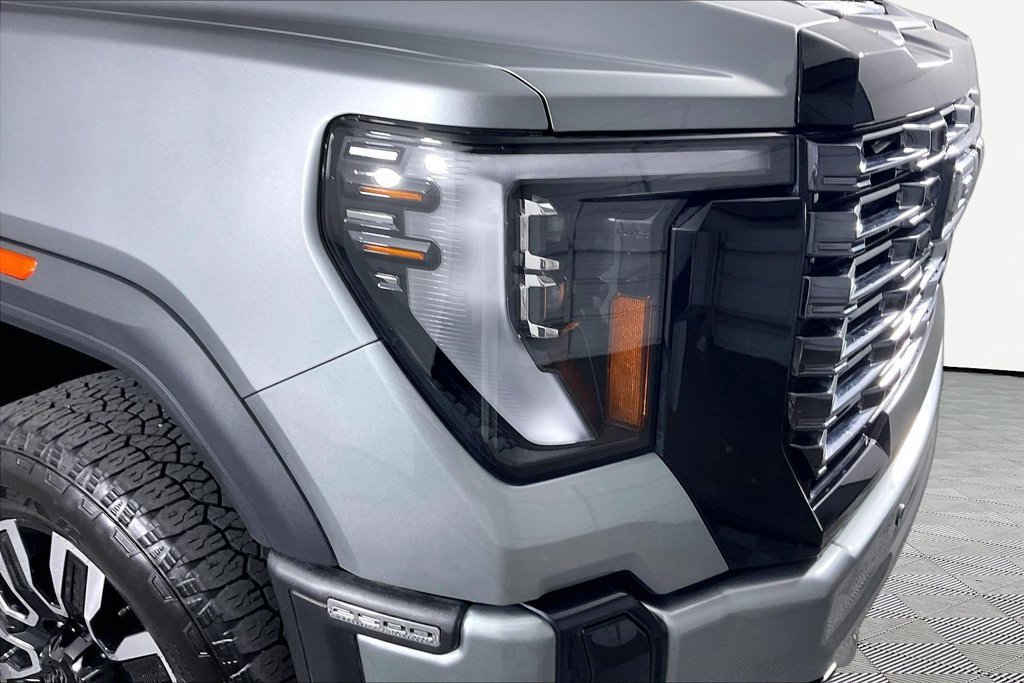 2025 GMC Sierra 2500HD Denali Ultimate - Photo 28