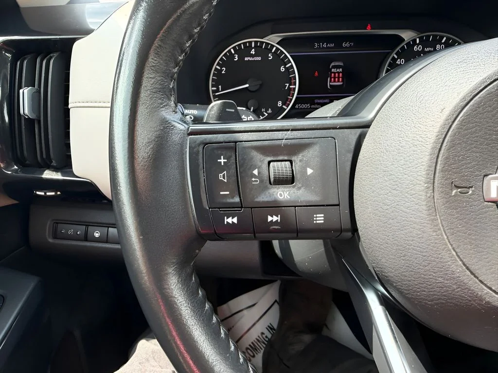 Used 2024 Deep Ocean Blue Nissan SV image 24