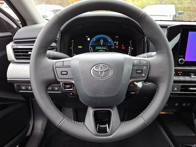 New 2026 Ice Cap Toyota  LE image 17