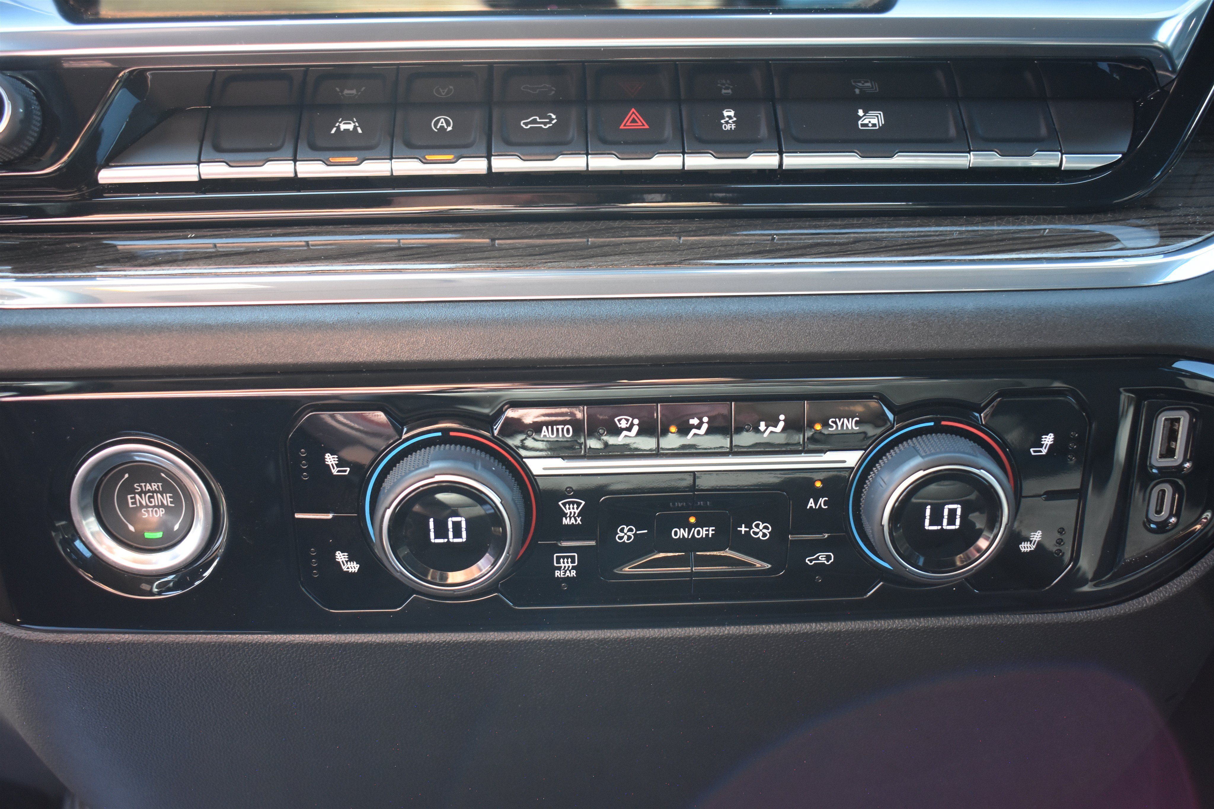 2024 Chevrolet Silverado 1500 RST - Photo 27