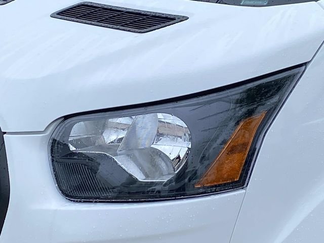 New 2026 White Ford Base image 4