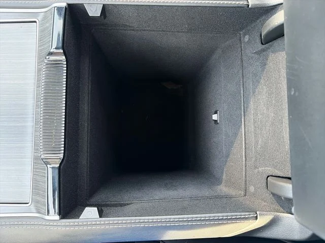 Used 2024 Metallic Jeep Series II image 28