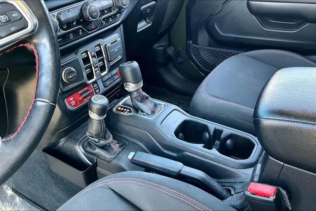 Used 2021 Green Jeep Unlimited Rubicon image 15