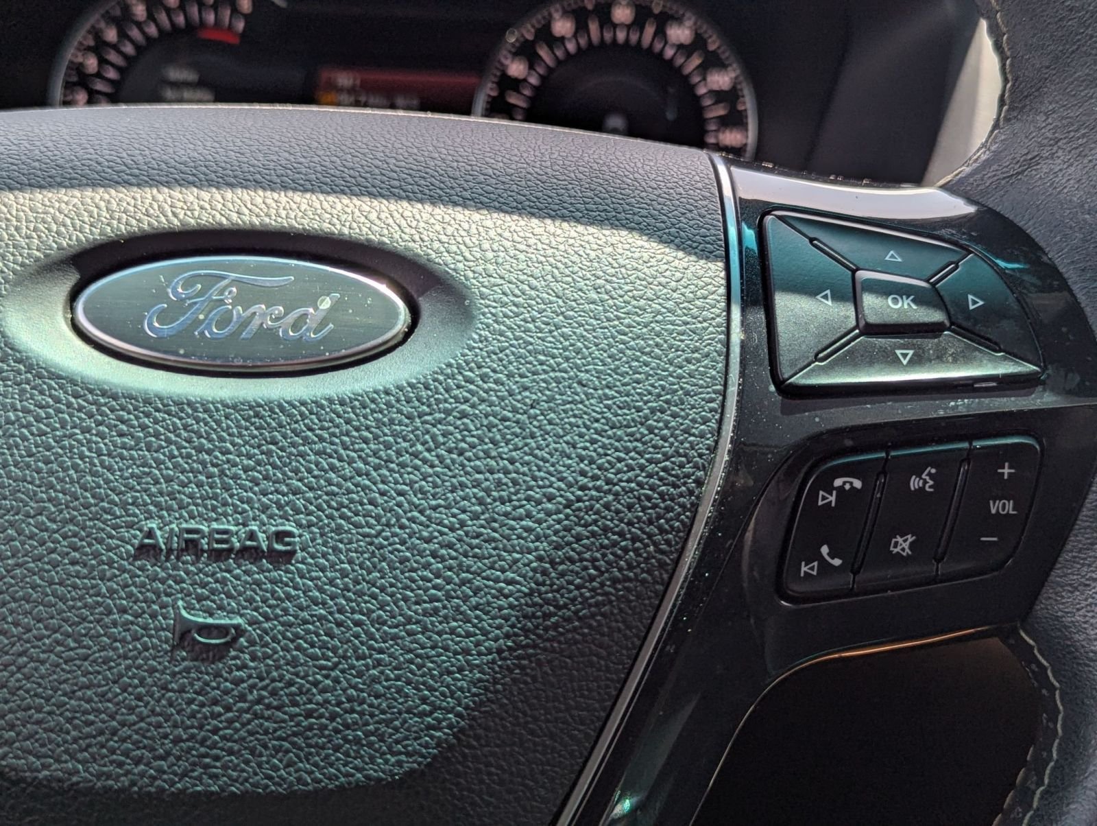 Used 2017 White Ford Platinum image 12