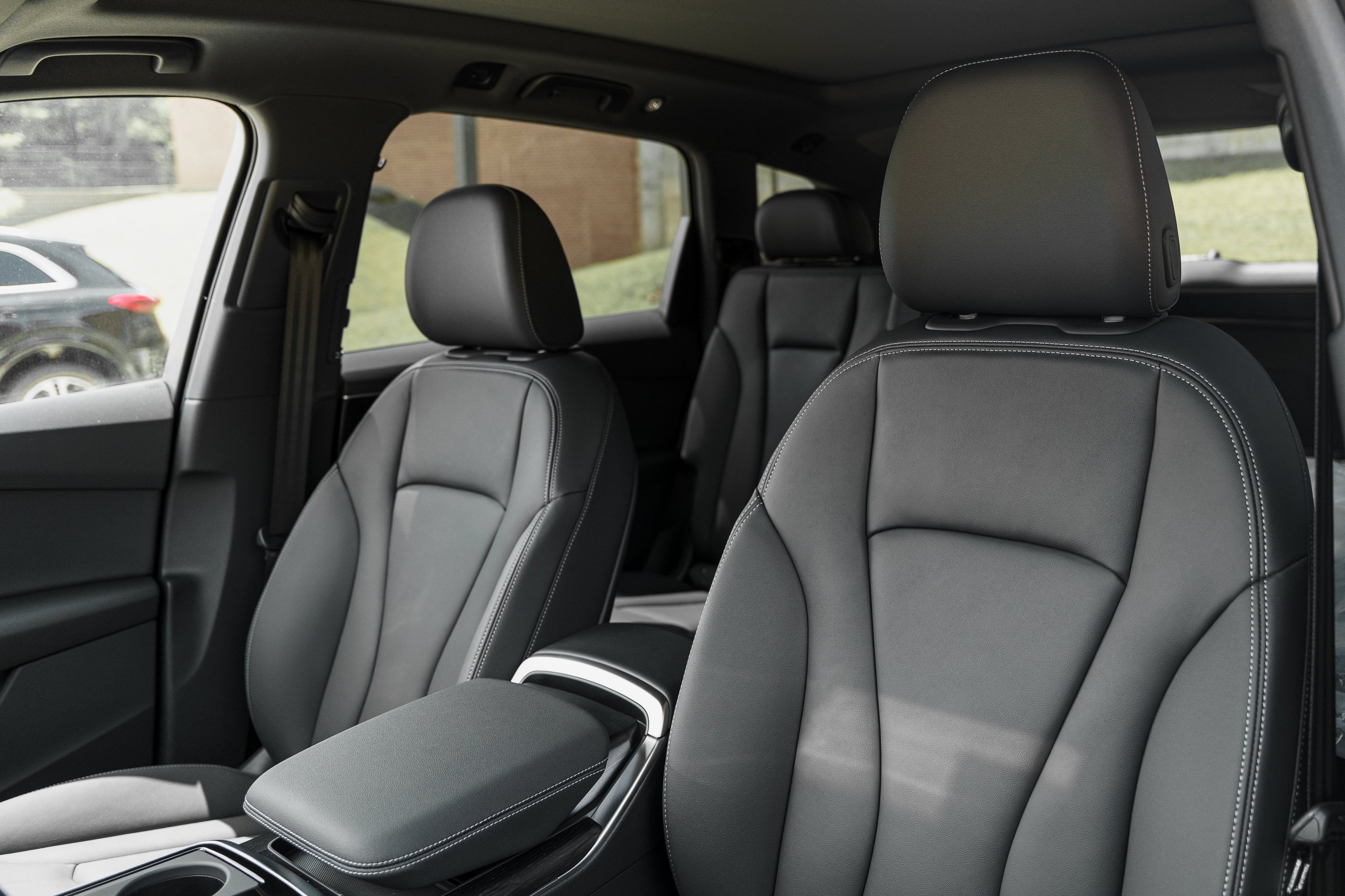 New 2026 MYTHOS BLACK Audi Premium image 22