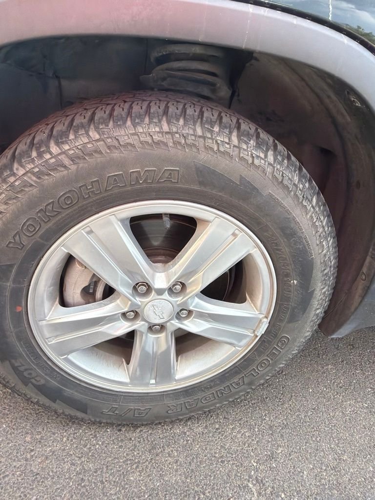 Used 2018 Black Chevrolet LS image 10