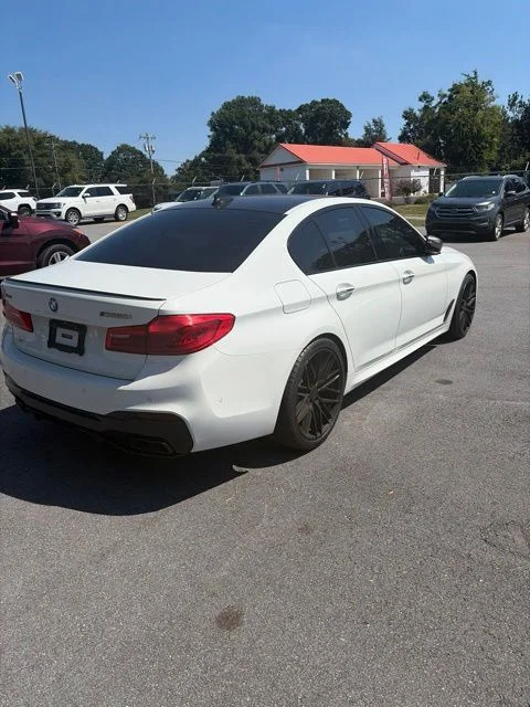 Used 2018 White BMW M550i xDrive image 3