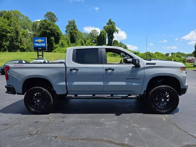 Used 2024 Slate Gray Metallic Chevrolet LT Trail Boss image 9
