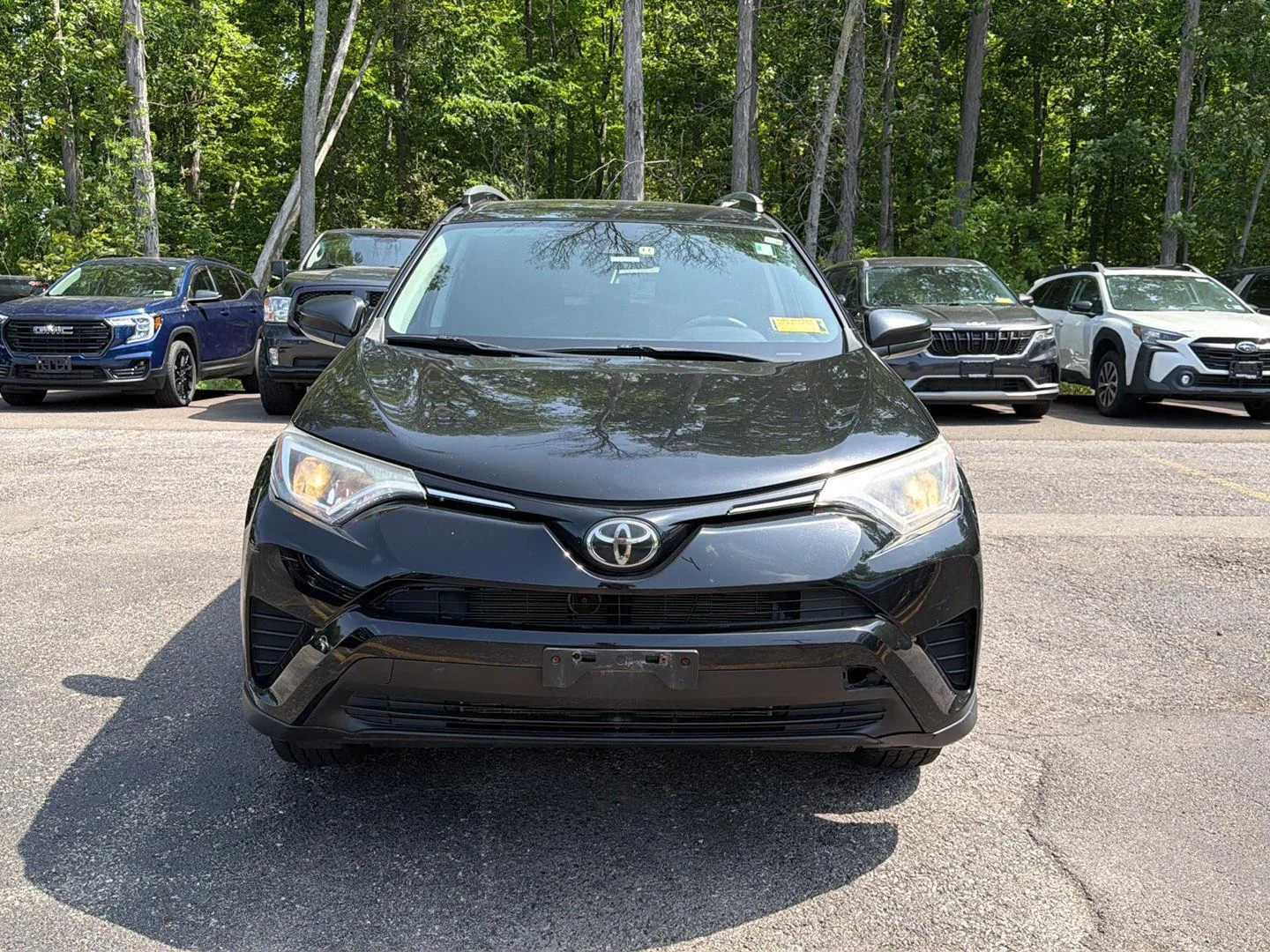 Used 2018 Black Toyota LE image 13