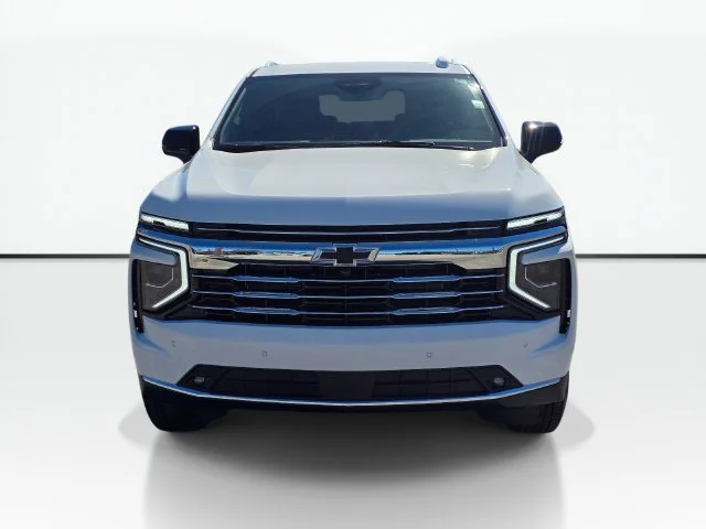 New 2027 Summit White Chevrolet LT image 2