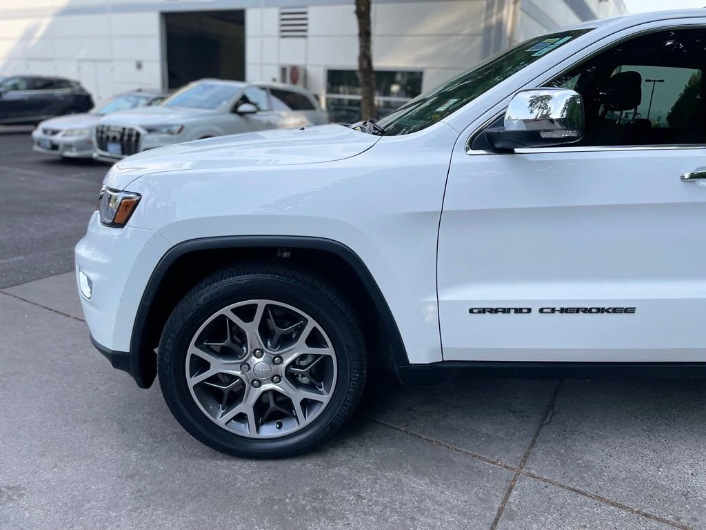 Used 2021 Bright White Clearcoat Jeep Limited image 6