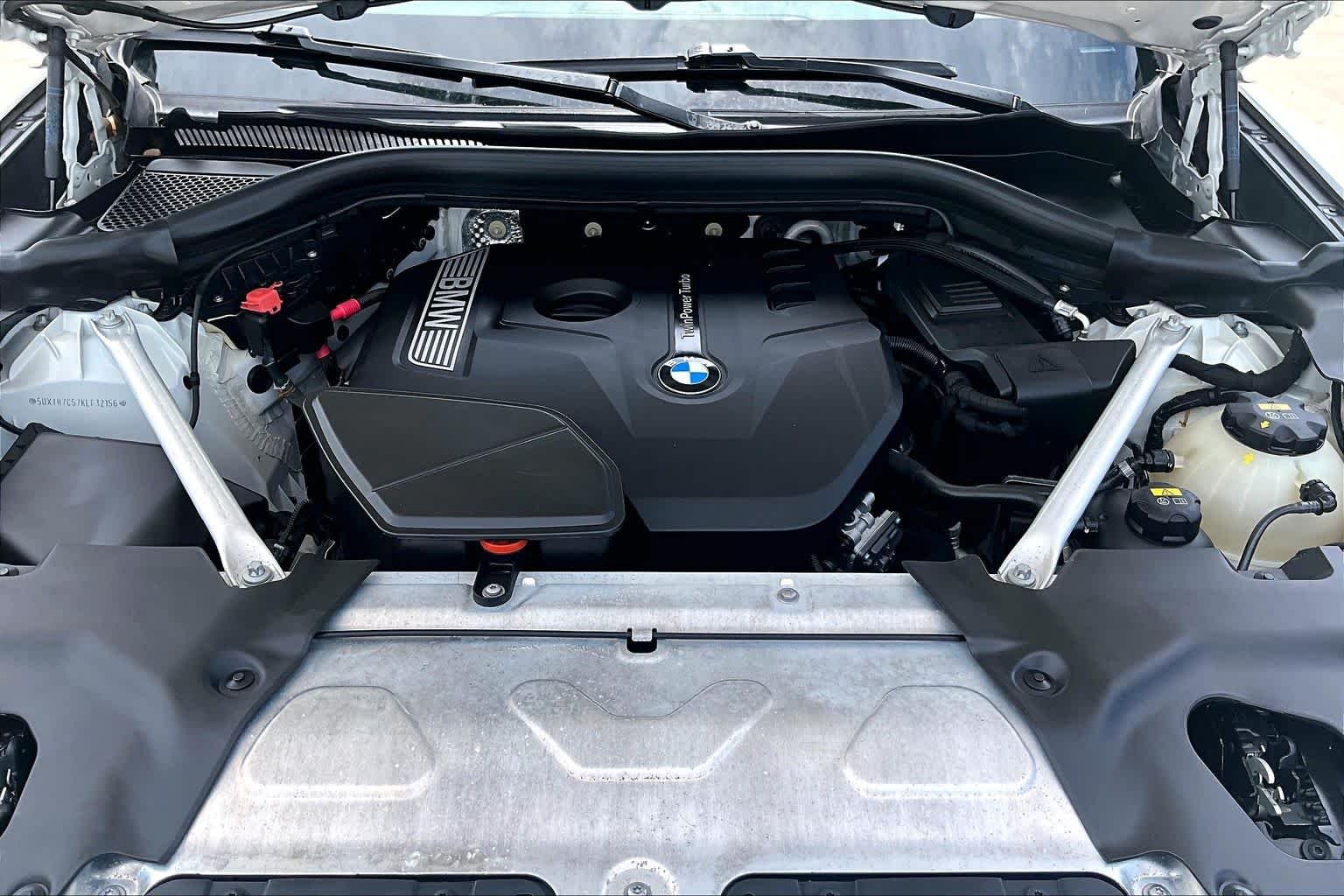 Used 2019 Alpine White BMW sDrive30i image 30