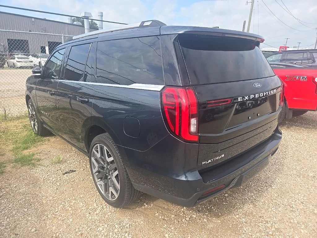 Used 2025 Blue Ford Platinum image 2