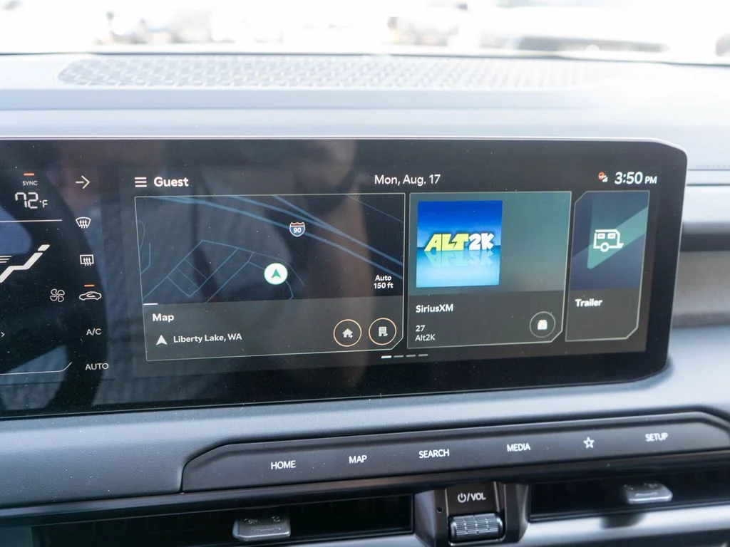 New 2027 Wolf Gray Kia X-LINE SX image 21