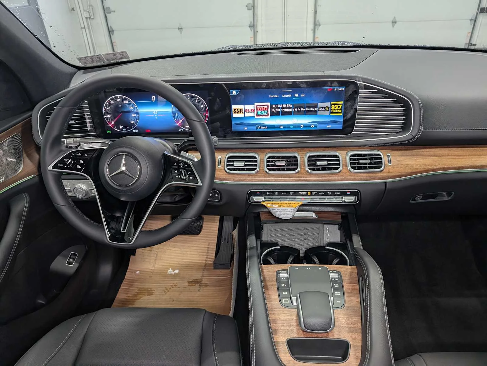 Used 2026 Obsidian Black Metallic Mercedes-Benz GLE 350 image 13