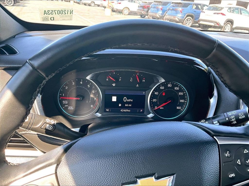 Used 2023 Gray Chevrolet LT Leather image 26