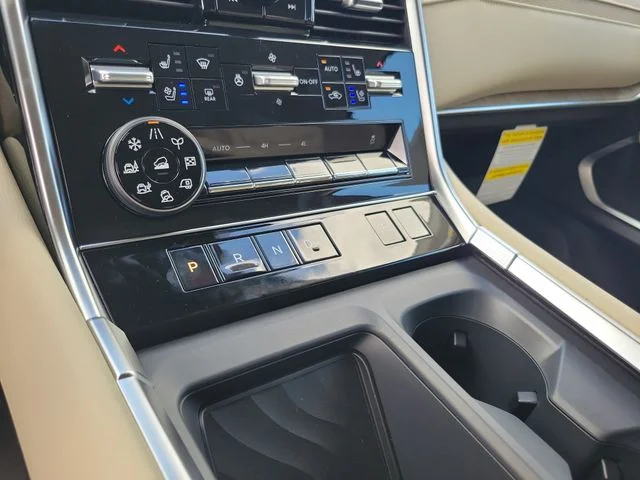 New 2026 Super Black Nissan Platinum Reserve image 32