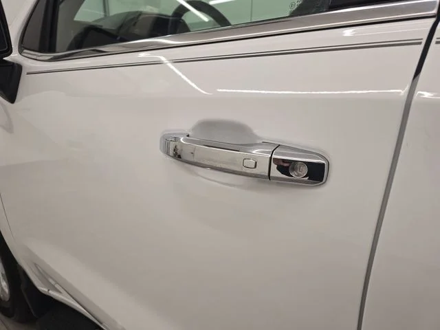 Used 2026 Summit White Chevrolet LTZ image 21