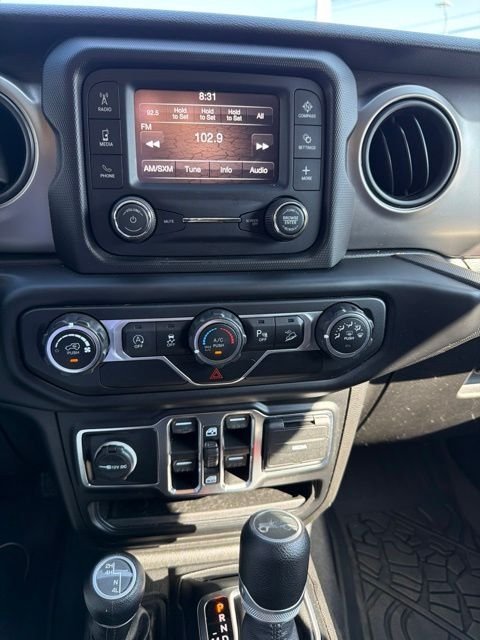 Used 2020 Gray Jeep Unlimited Sport image 16