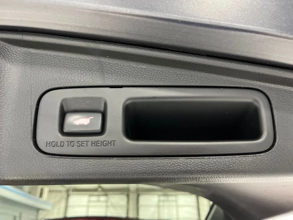 Certified Used 2018 Gunmetal Metallic Honda EX-L image 33