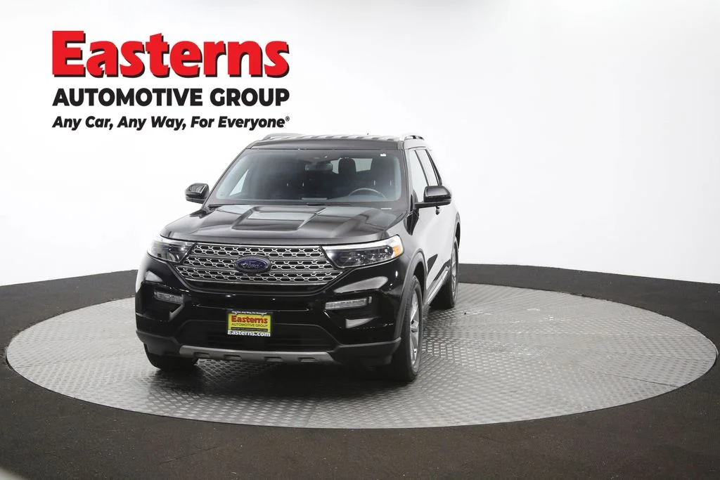 Used 2020 Black Ford Limited image 55