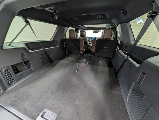 New 2027 Star White Metallic Tri-Coat Ford MAX King Ranch® image 56