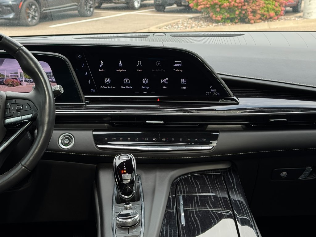 Used 2023 Argent Silver Metallic Cadillac V-Series image 26