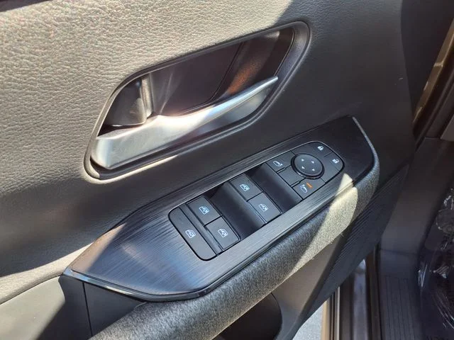 New 2027 Canyon Bronze Metallic Nissan SV image 13