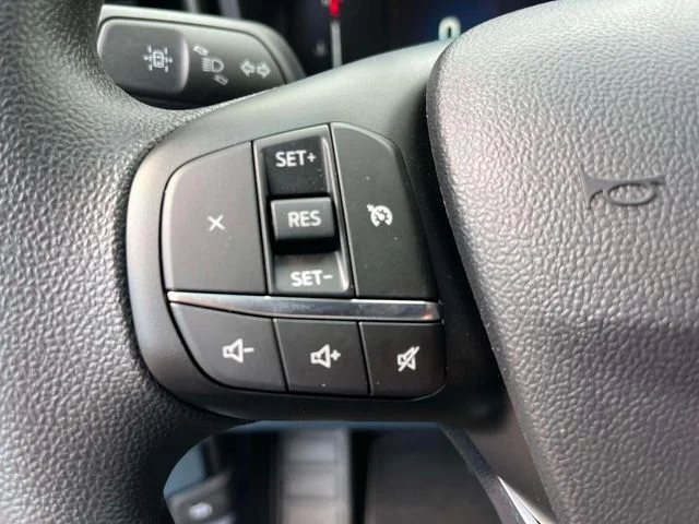 New 2026 Oxford White Ford XL image 22