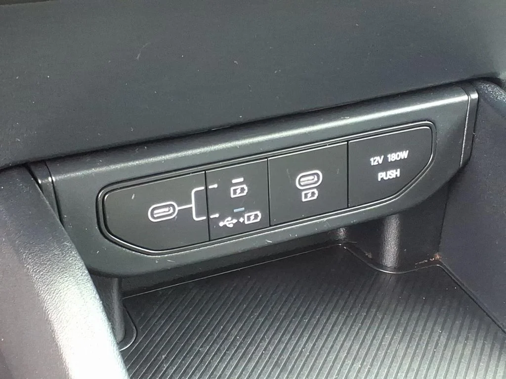 Certified Used 2025 Black Kia LXS image 19