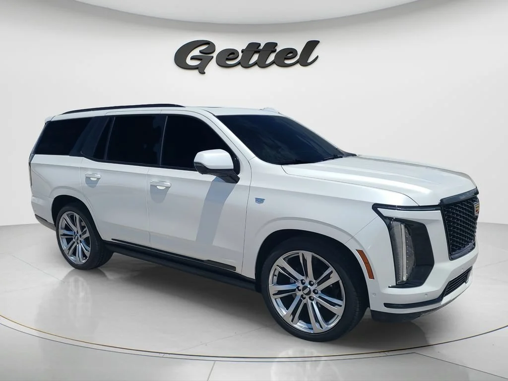 Used 2025 Crystal White Tricoat Cadillac Sport Platinum image 3