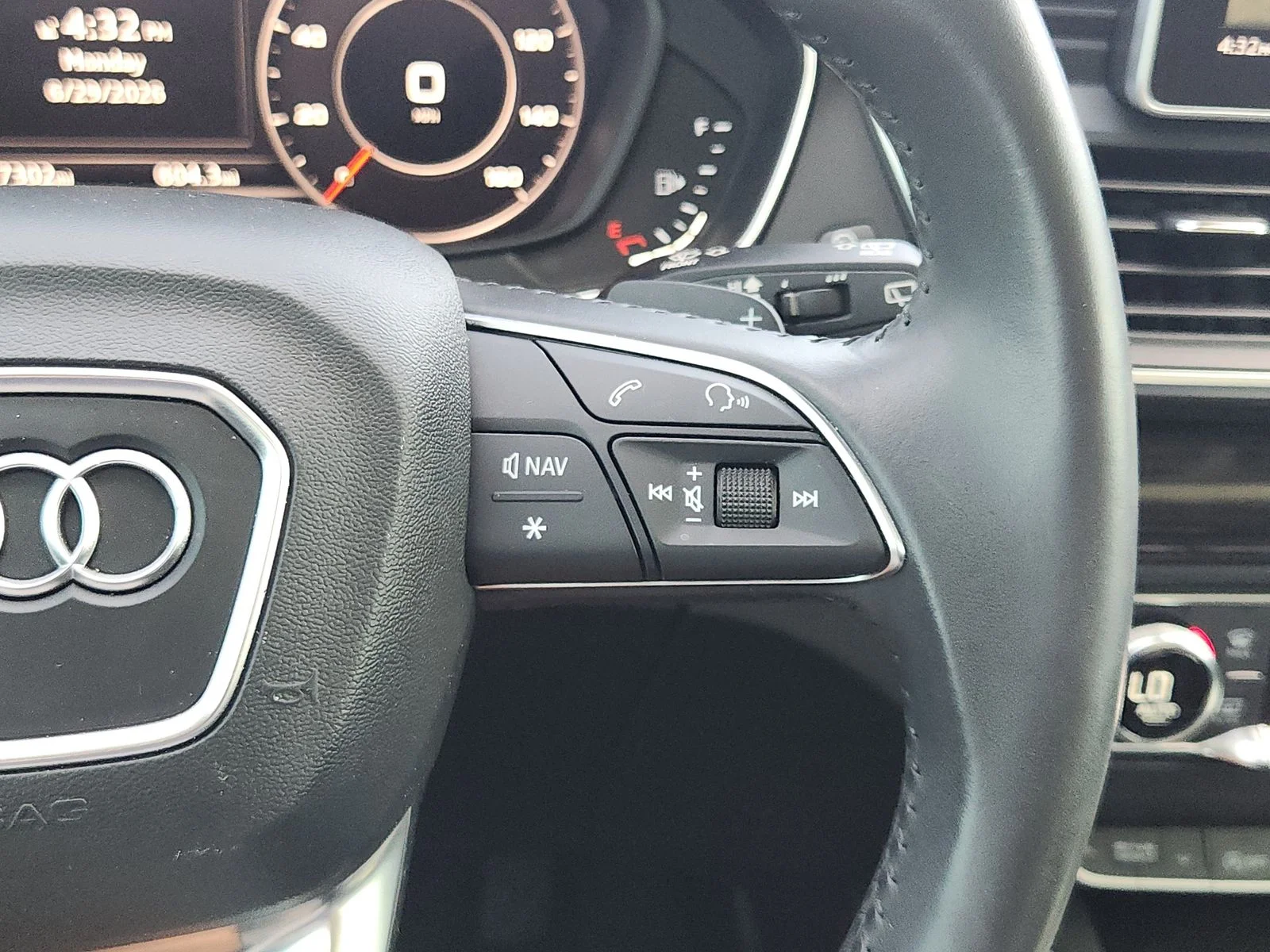 Used 2020 Silver Audi 45 Premium Plus image 29