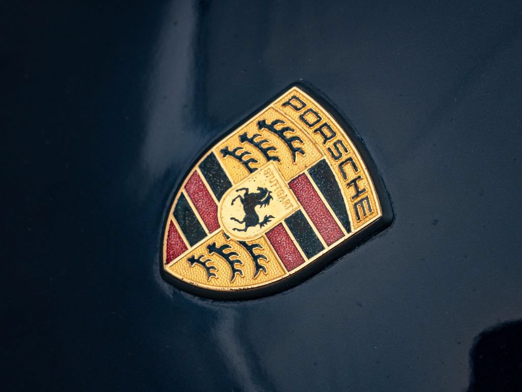 Used 2007 Midnight Blue Porsche S image 18